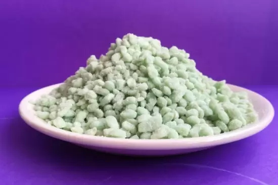 硫酸亚铁改良土壤的使用方法插图1 硫酸亚铁改良土壤的使用方法插图1