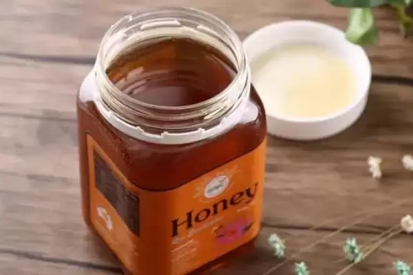 桉树蜂蜜等级原因(桉树蜂蜜是三等蜂蜜的原因和其品质特点分析)插图1 桉树蜂蜜等级原因(桉树蜂蜜是三等蜂蜜的原因和其品质特点分析)插图1