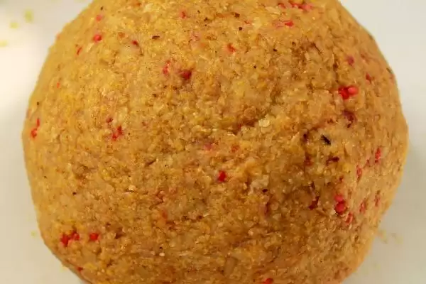 冬钓黄辣丁用什么饵料(冬钓黄辣丁适合用啥饵料)插图1