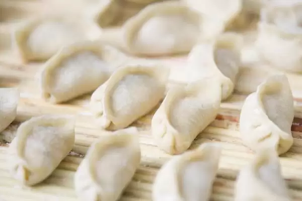 北方小年吃哪些东西(北方小年常见的食物有哪些呢)插图1 北方小年吃哪些东西(北方小年常见的食物有哪些呢)插图1
