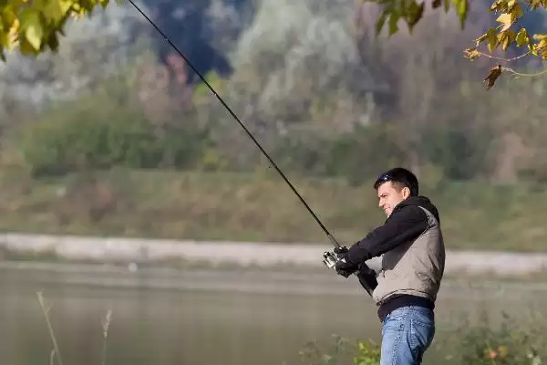 1.5线组钓3-6斤重鱼(1.5线组钓3-6斤重鱼的具体操作方法和注意事项)插图1 1.5线组钓3-6斤重鱼(1.5线组钓3-6斤重鱼的具体操作方法和注意事项)插图1