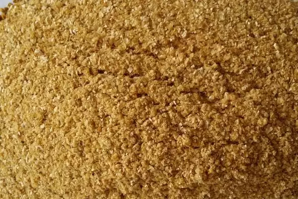 蛋鸭的饲料配方(蛋鸭饲料配方是怎样的呢)插图2