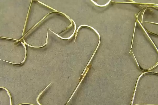 2号袖钩可以钓多大鲫鱼(2号袖钩在正常情况下能钓多大的鲫鱼呢)插图1