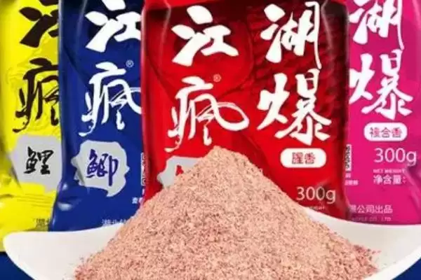 适合钓鳙鱼的饵料，臭味饵料引诱效果更好的原因插图2
