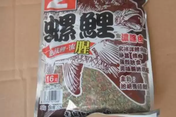 气温下降鲤鱼吃什么味型的饵料，甜饵及腥饵的选择依据插图3