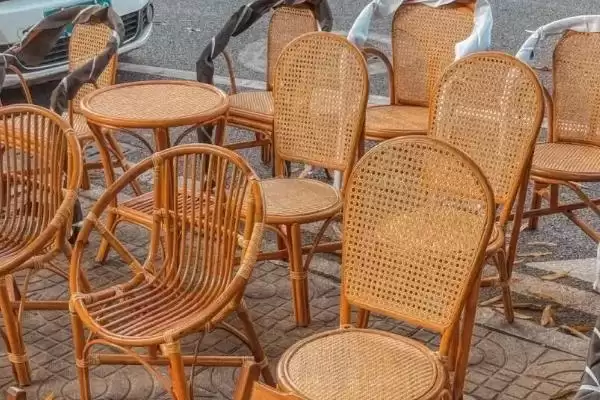 赚钱摆地摊项目揭秘，玩具、服装等热门项目解读插图7