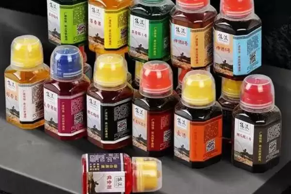 十大钓鱼小药排名，包括麝香王、VB鱼味精、红虫液等品牌介绍插图1