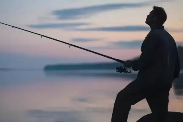 玉米钓鳊鱼是钓浮还是钓底(用玉米钓鳊鱼适合钓浮还是钓底)？插图1