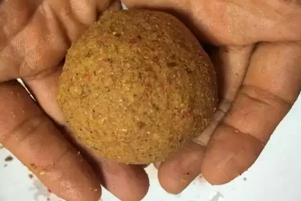 怎么钓鲤鱼(钓鲤鱼的方法和要点有哪些)？插图1
