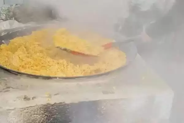 玉米怎么酿醋(玉米酿醋需去皮碾碎后装入缸内酿制)？插图6