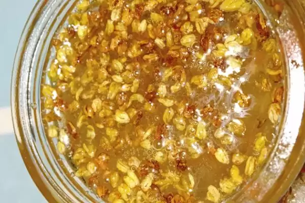 野桂花蜜价格及蜂蜜结晶真假判断(野桂花蜜的价格如何及真假判断)？插图2