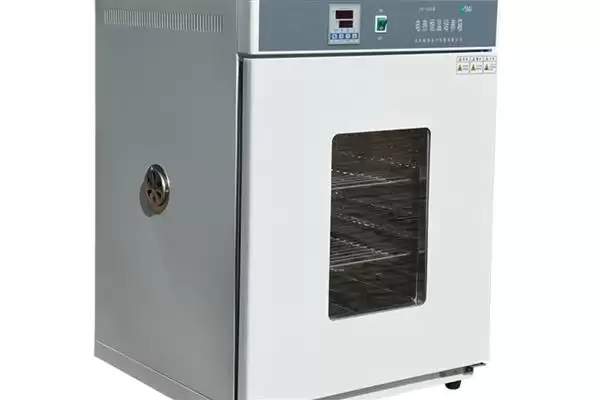 地瓜高产方法相关要点(地瓜高产方法，膨大期要追施复合肥、喷施叶面肥)？插图1