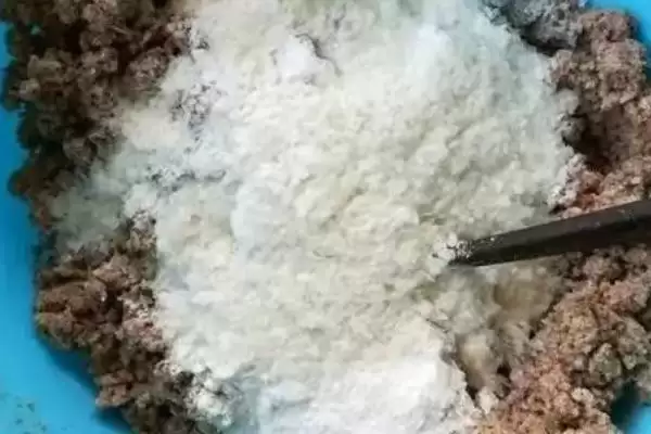 饵料加雪花粉比例,饵料中加雪花粉的比例控制在多少插图1