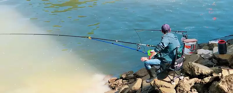 矶钓前打竿对比矶钓竿优势明显,矶钓竿和前打竿的实用性对比,是这样吗?插图 矶钓前打竿对比矶钓竿优势明显,矶钓竿和前打竿的实用性对比,是这样吗?插图