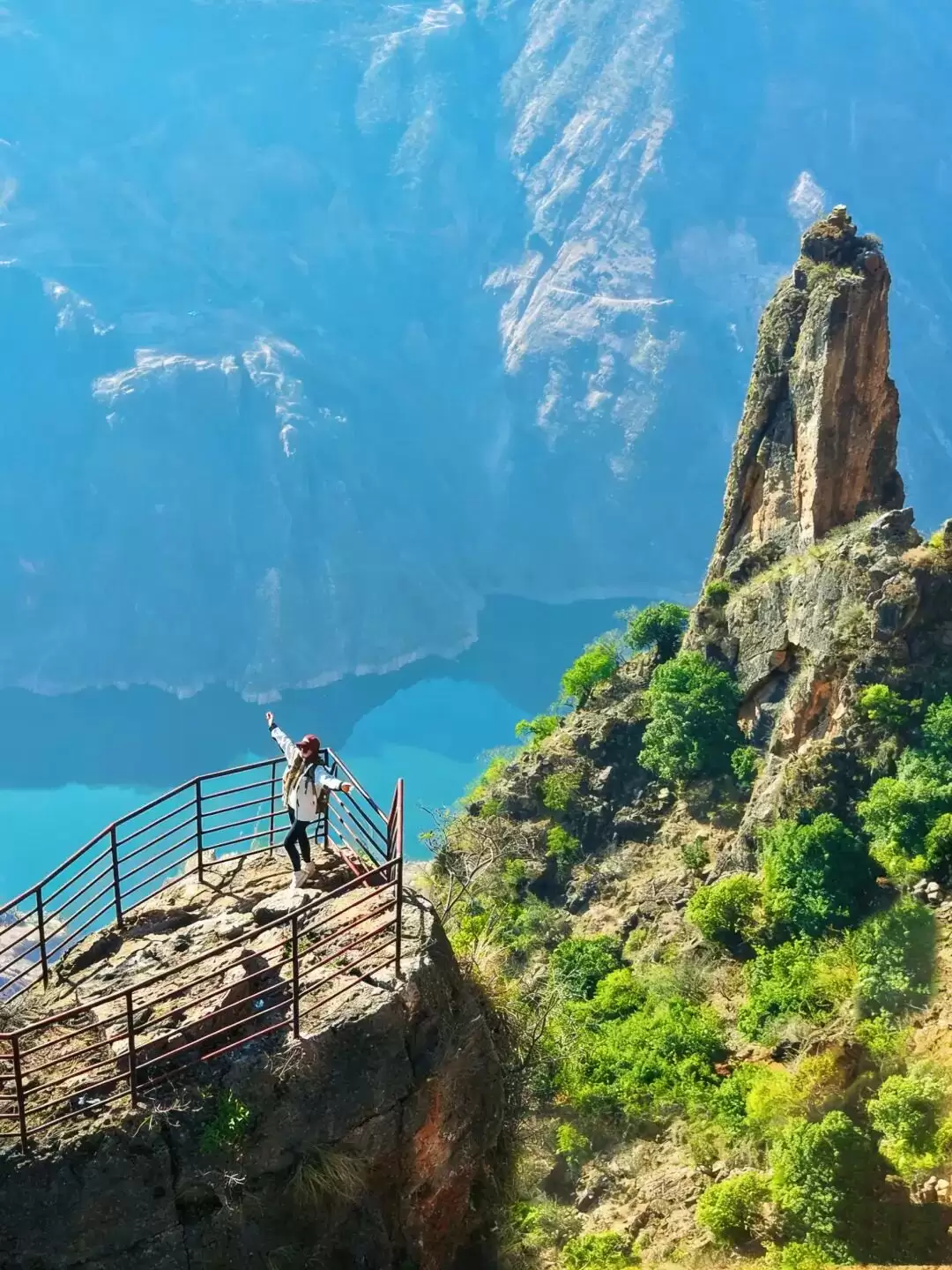 “五一”会东旅游怎么玩？老君峰、鲁南山、姜州花湖各有啥特色？插图1