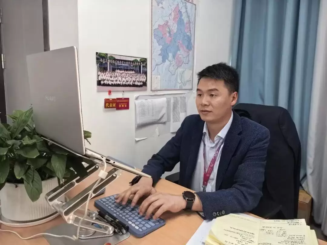 川滇明珠会东网：数字赶山人 实干践初， 记中国移动会东分公司副总经理季勇-会东网