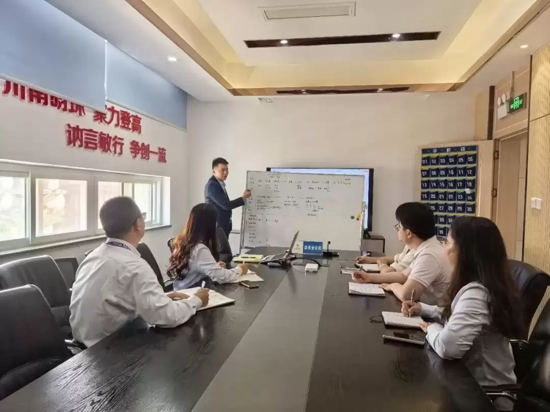 川滇明珠会东网：数字赶山人 实干践初， 记中国移动会东分公司副总经理季勇插图3