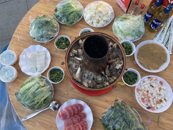 会东羊肉汤锅：不可错过的舌尖美味插图1