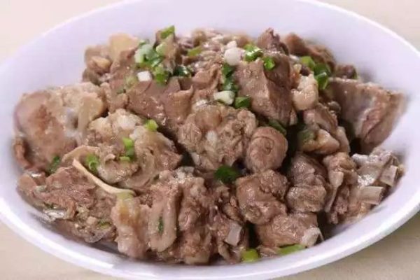 会东美食：黑山羊肉的营养价值（黑山羊肉营养分析）？插图2