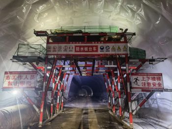 会东交通：德会高速控制性工程冉家湾隧道双幅贯通插图7
