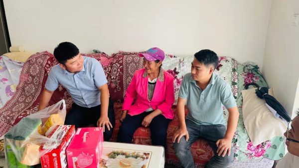 会东县干部职工走访慰问联系脱贫户、监测户！插图