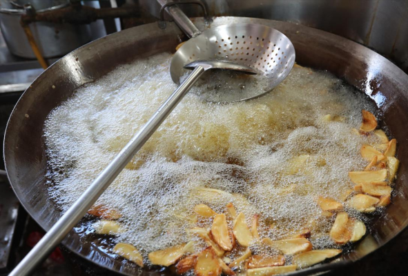 四川会东县的一道美食——油炸土豆,你吃过吗?插图3 四川会东县的一道美食——油炸土豆,你吃过吗?插图3