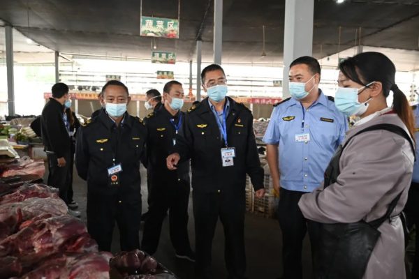 会东疫情防控，会东县市场监管局深入辖区对部分农贸市场
