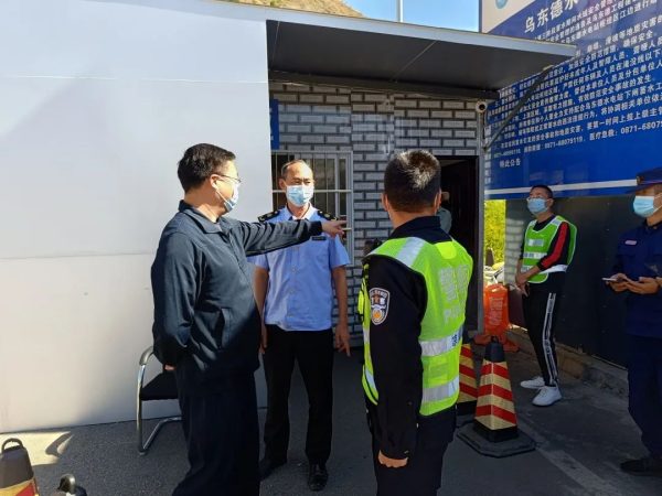 会东网,11月12日,孙云华深入乌东德镇洪门渡疫情防控综合卡点-会东网