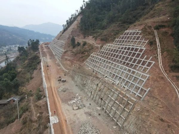 川滇明珠，会东县坚持疫情防控和项目建设两手抓插图1