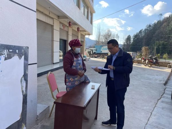 会东网，1月12日，张建军以“四不两直”方式到乡（镇）调研插图