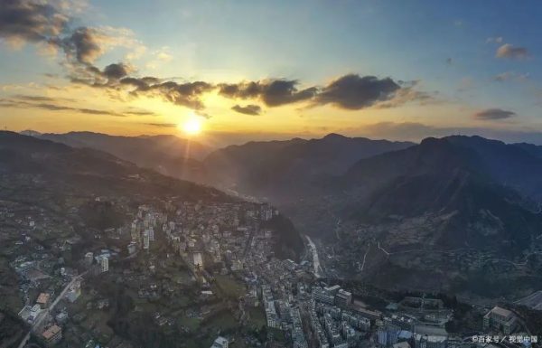 会东参鱼中学？会东参鱼中学资料？-会东网