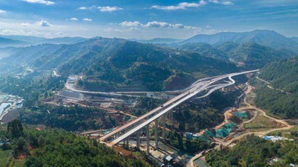 川滇明珠会东北收费站即将完工，预计在12月底通车插图1