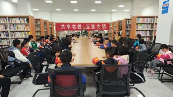2023天府书展盛大开幕，川滇明珠会东举办分展推动全民阅读！插图