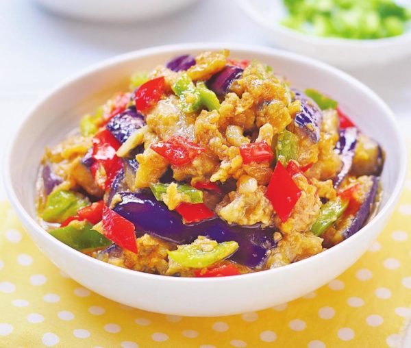 会东网美食丨川味炝锅鱼、肉丝花生凉粉、咸蛋黄烧茄子做法插图7