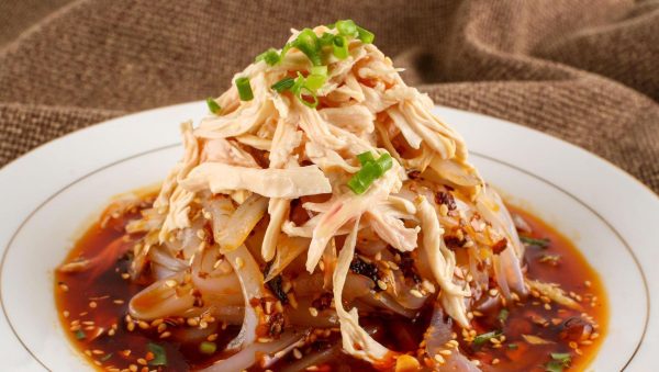 会东网：教你制作芹菜菠萝火腿和香菇凉拌鸡丝插图4