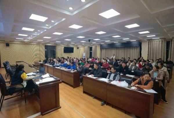 会东县教体局举办三级社会体育指导员培训插图1