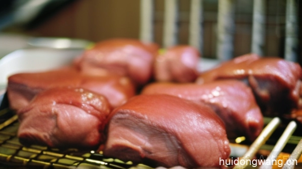 会东美食资讯：95年羊肉价格(95年羊肉价格)?插图1