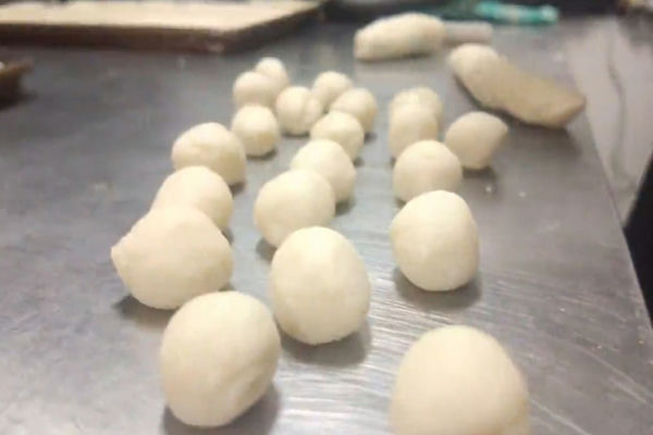 会理特产火腿坨,让你一吃就忘不了!插图3 会理特产火腿坨,让你一吃就忘不了!插图3