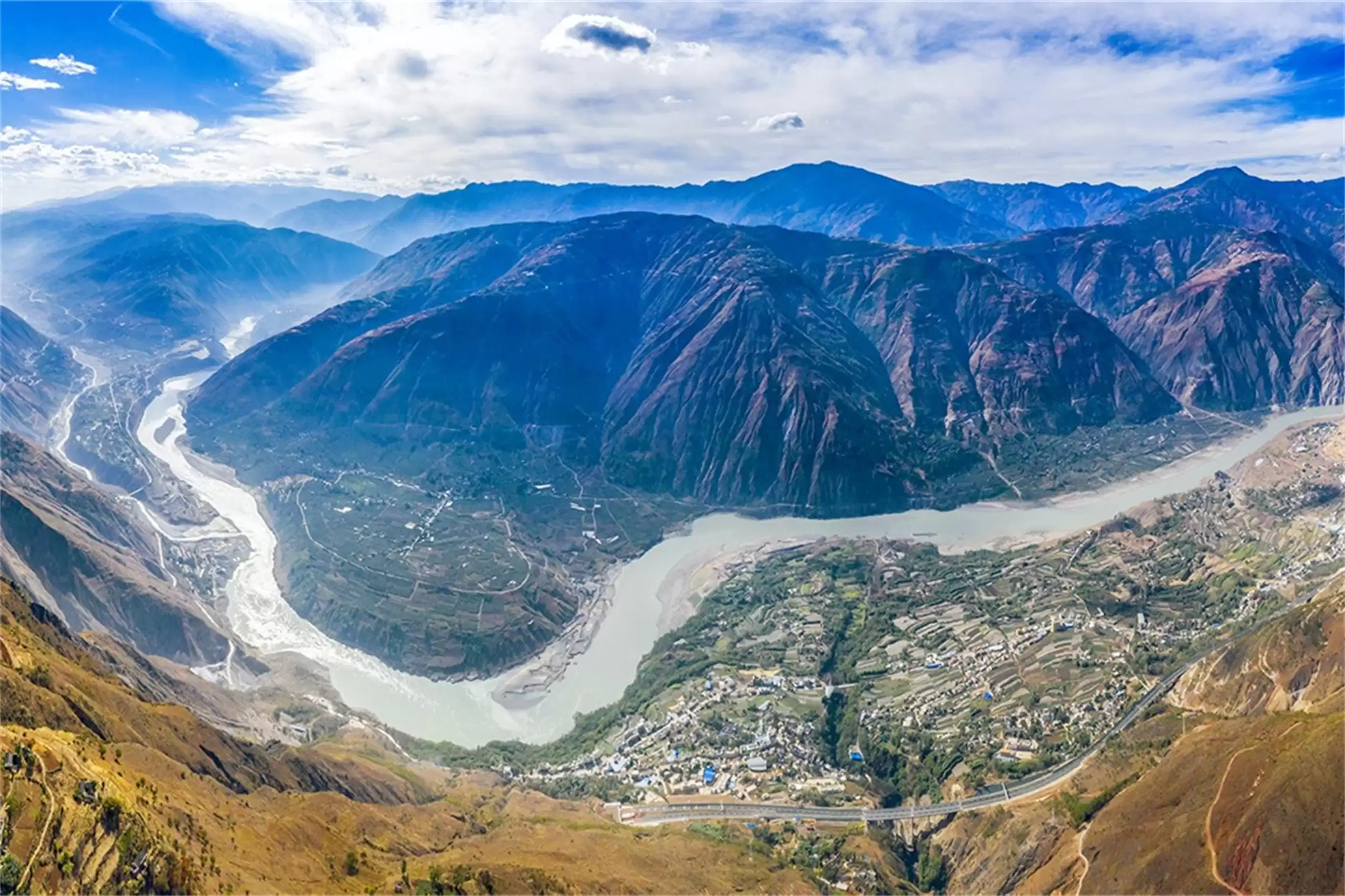 凤凰传奇歌中“乌蒙山”：旅游胜地探秘插图17