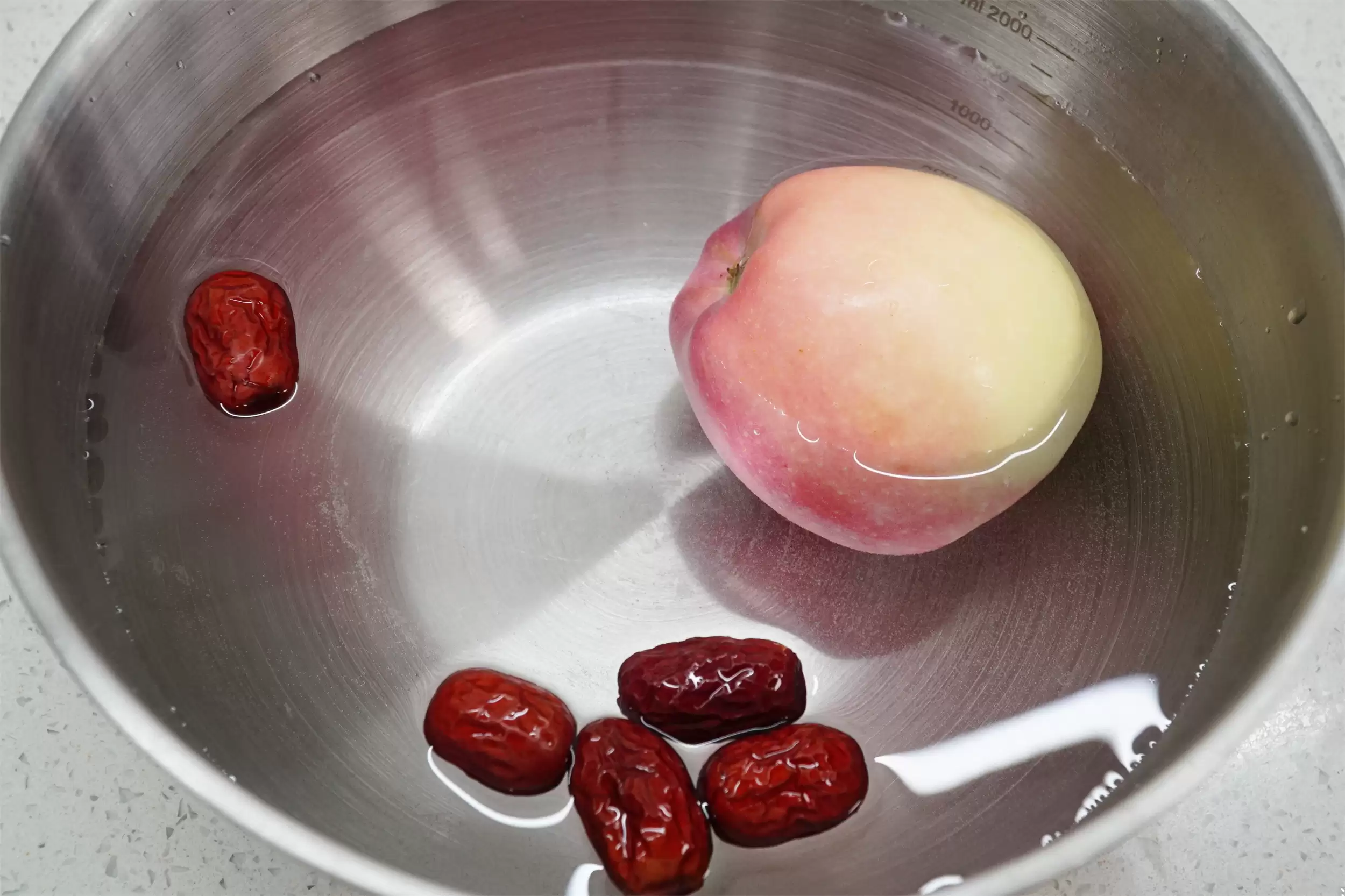 山楂苹果汤：秋季消食解燥好帮手插图2