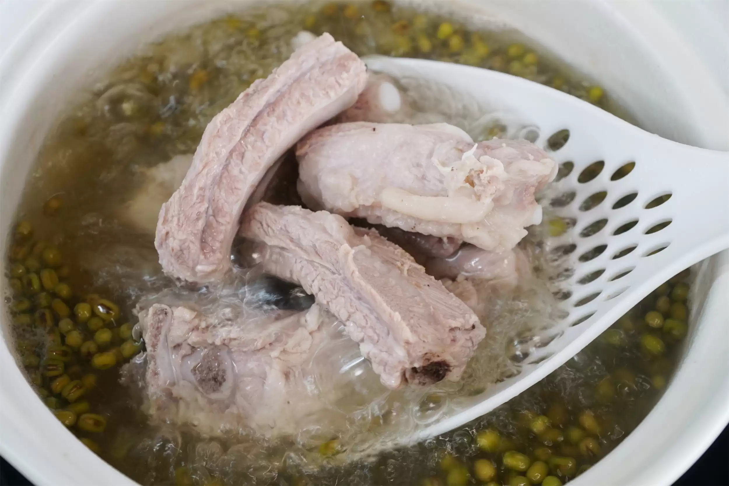 三伏天绿豆排骨汤：广东靓汤清热去火插图7