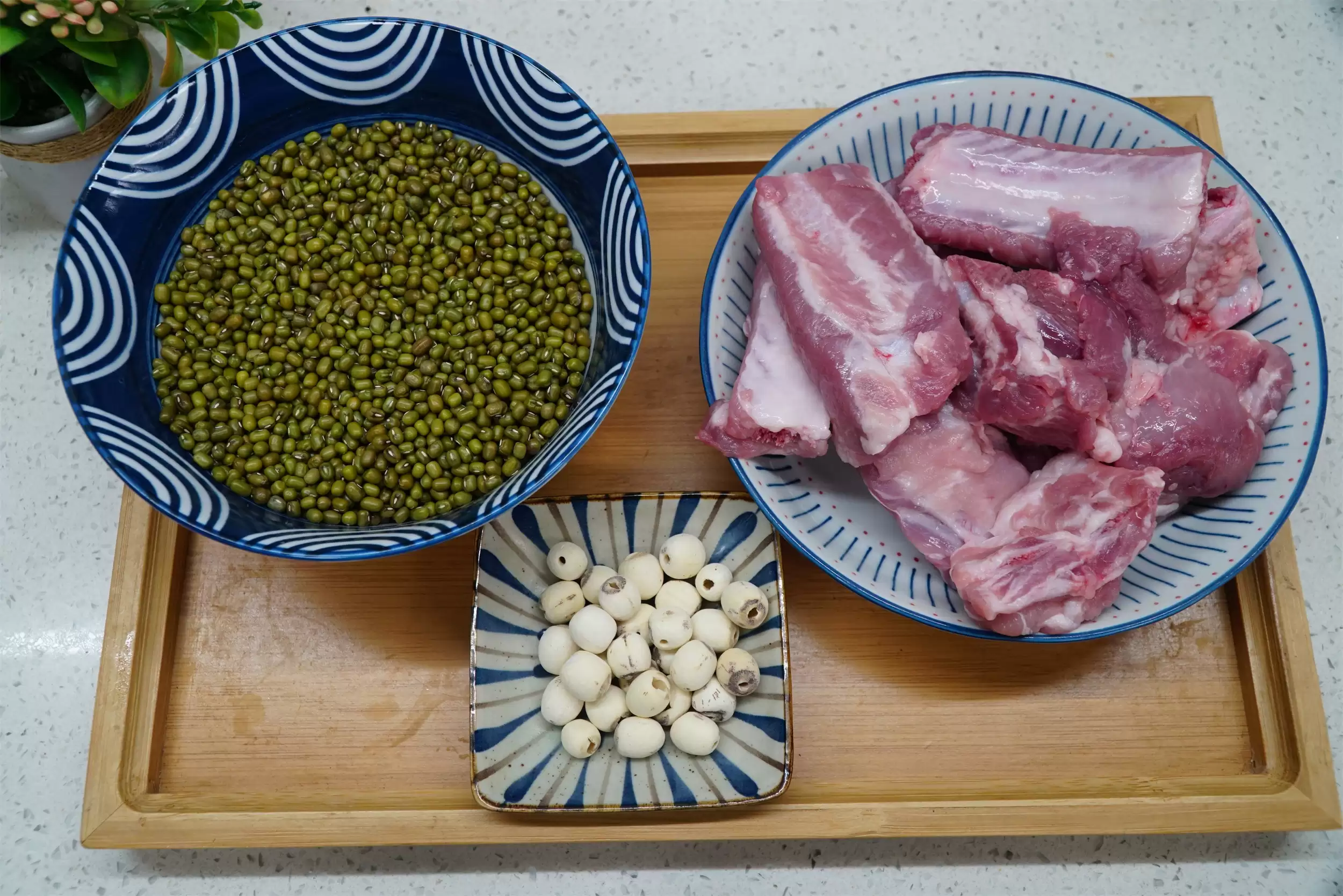 三伏天绿豆排骨汤：广东靓汤清热去火插图3