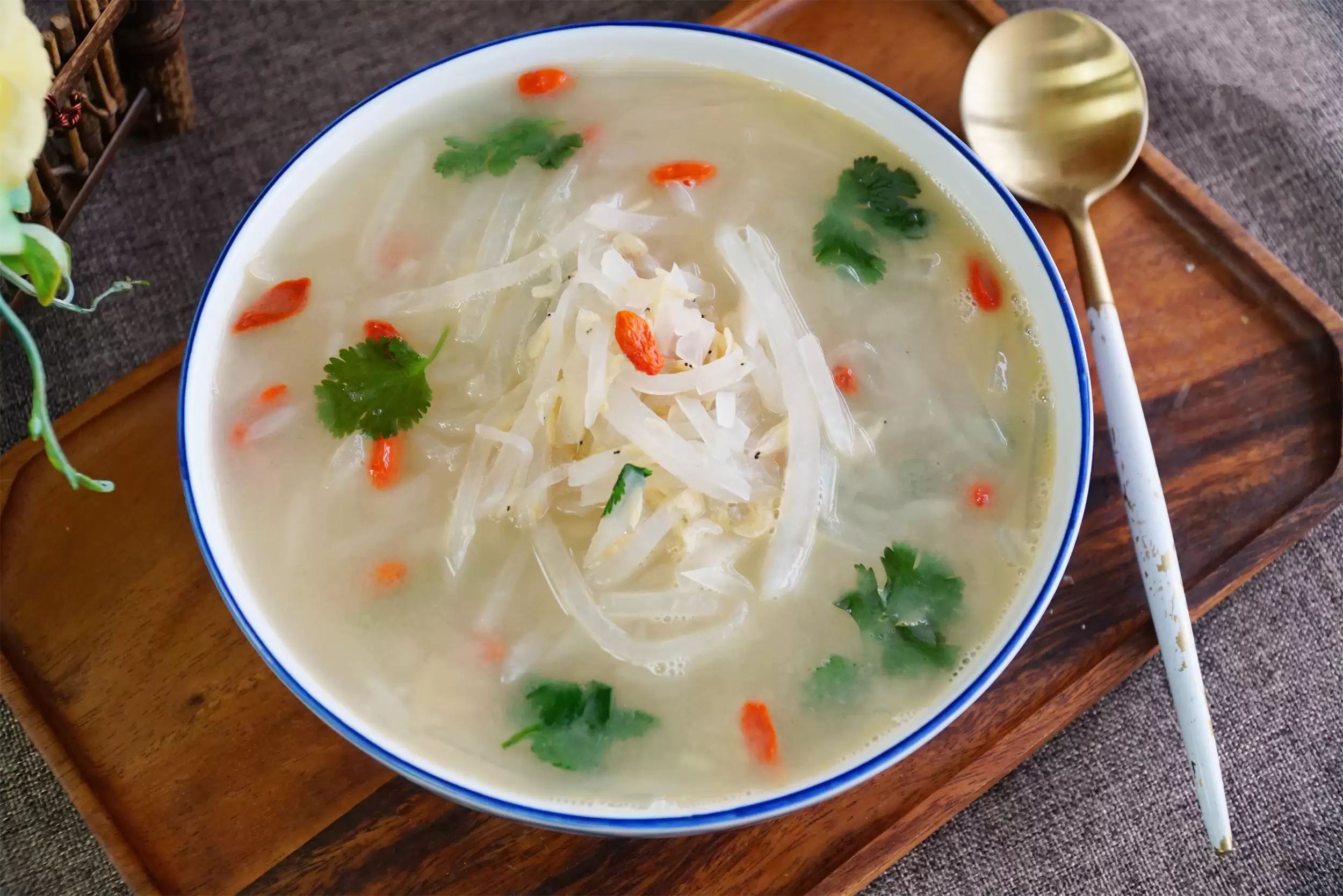 寒露饮食指南：“3白2红”增强体质插图2