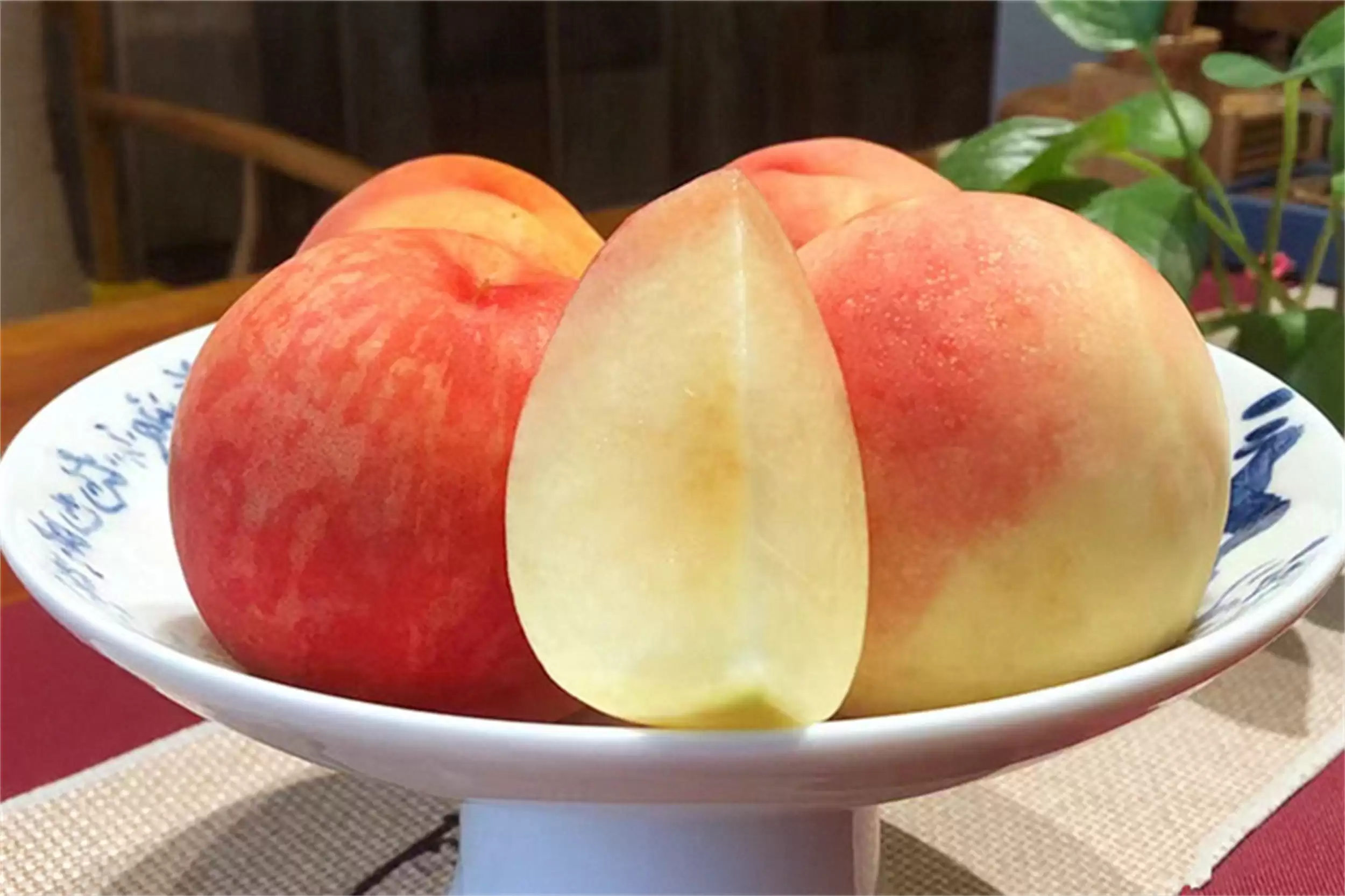 中国八地桃子大赏，香甜爽脆等你来尝插图2