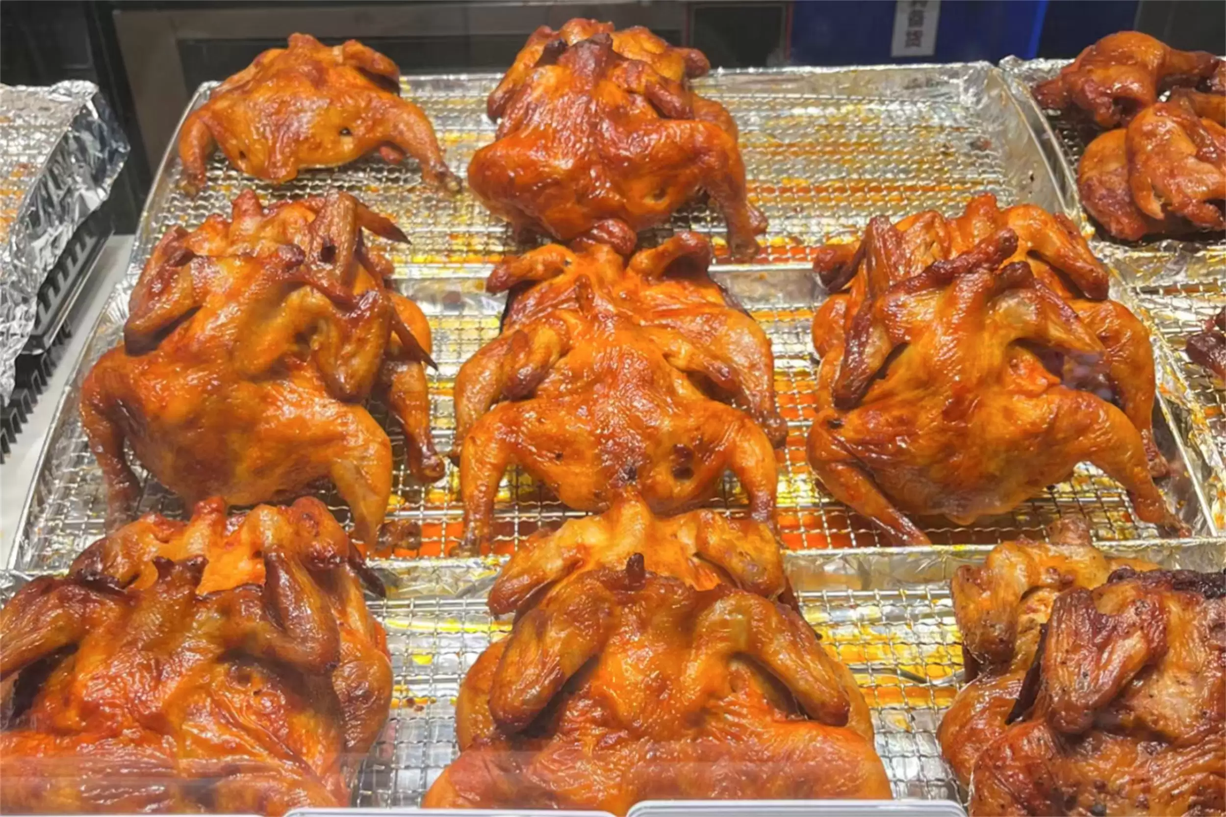 胖东来陈列美学：哈密瓜展示引惊叹插图15