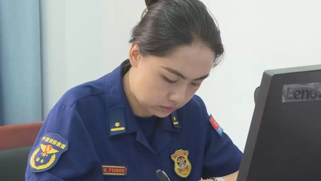 国庆火焰蓝不缺席，坚守保平安诠释青春担当！插图1