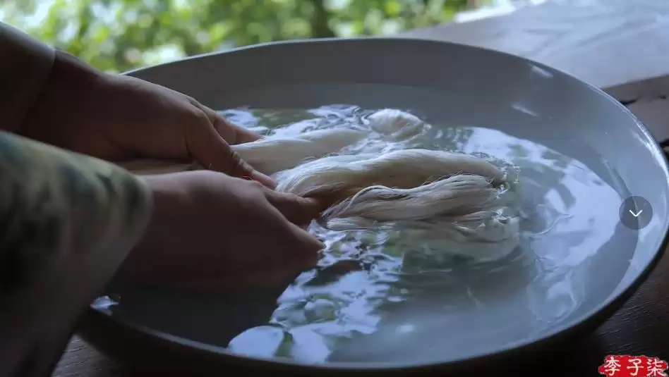 李子柒新视频：4个“非遗”惊艳众人插图12