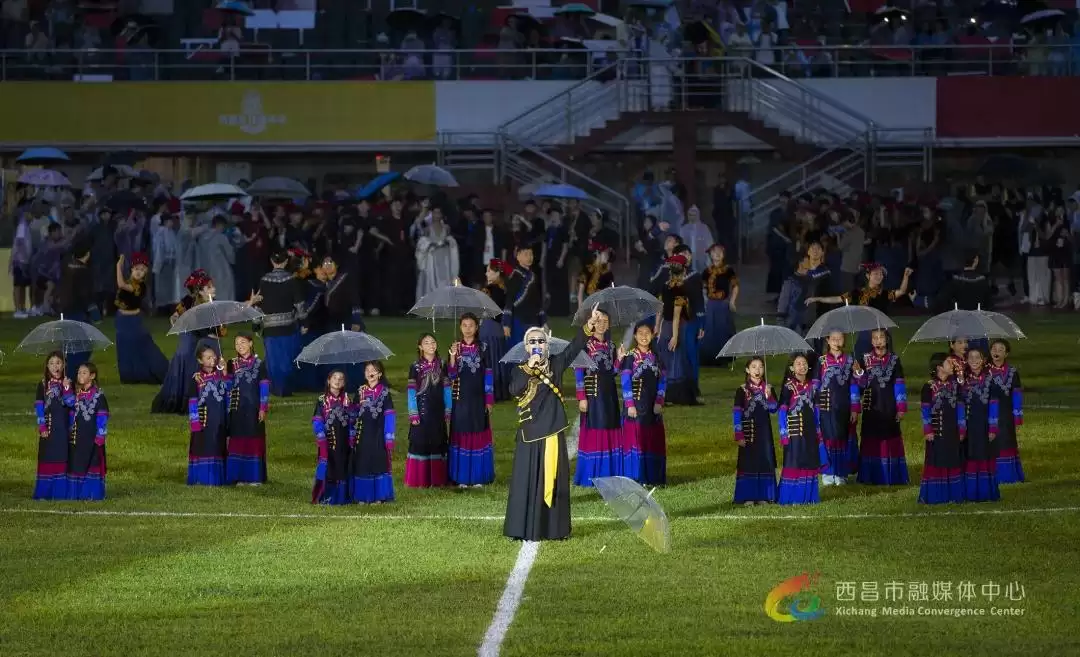 视觉盛宴：2024年凉山彝族火把节精彩画面回顾！插图43