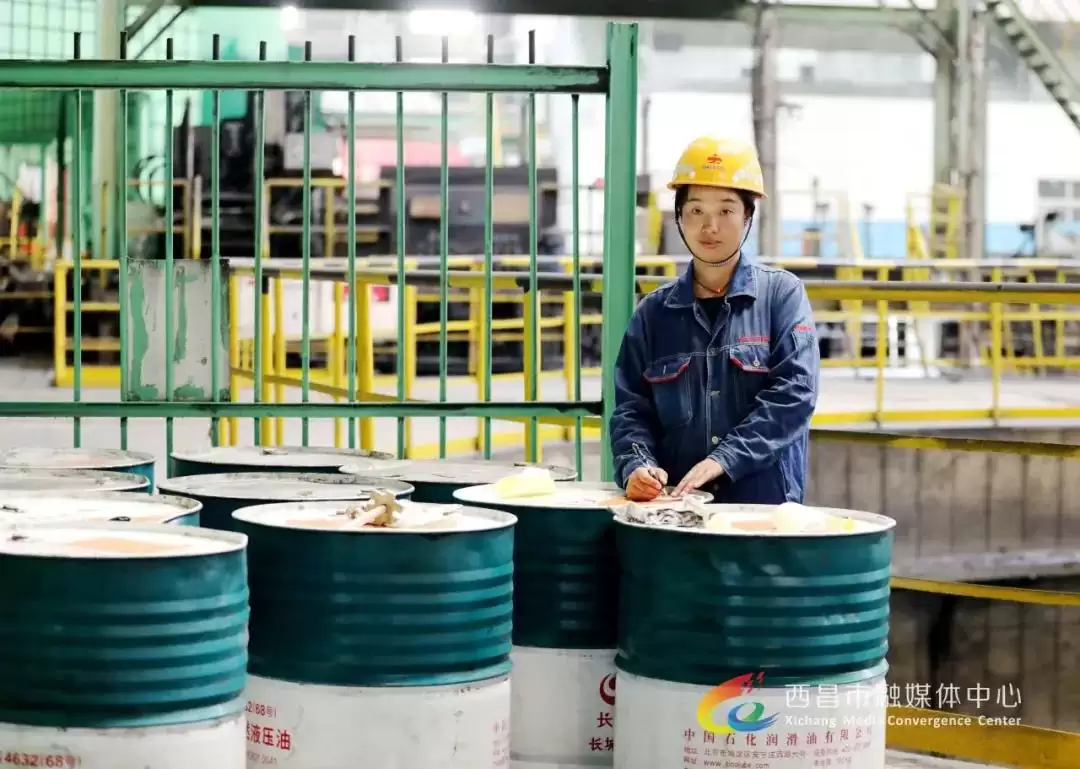 西昌市摄影家协会作品展，钢铁职工风采尽展现！插图6