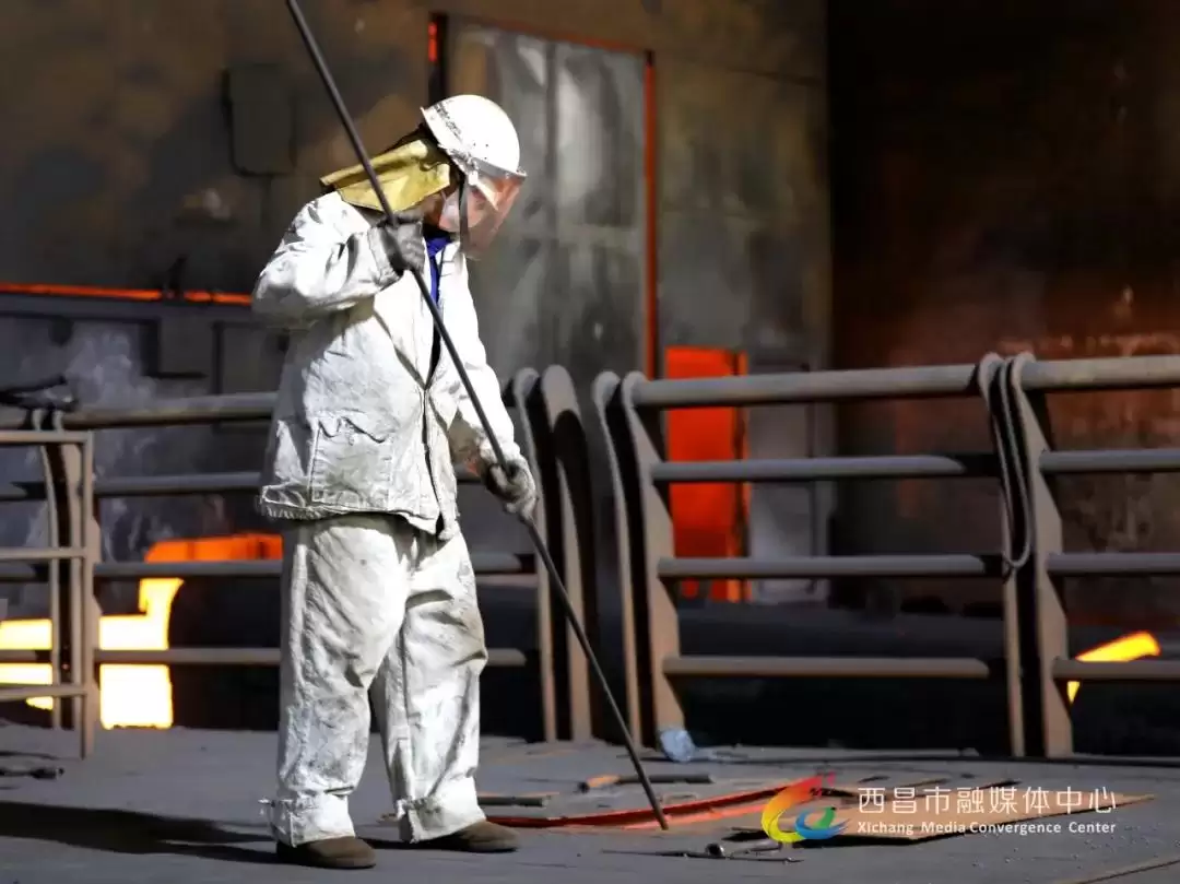 西昌市摄影家协会作品展，钢铁职工风采尽展现！插图21